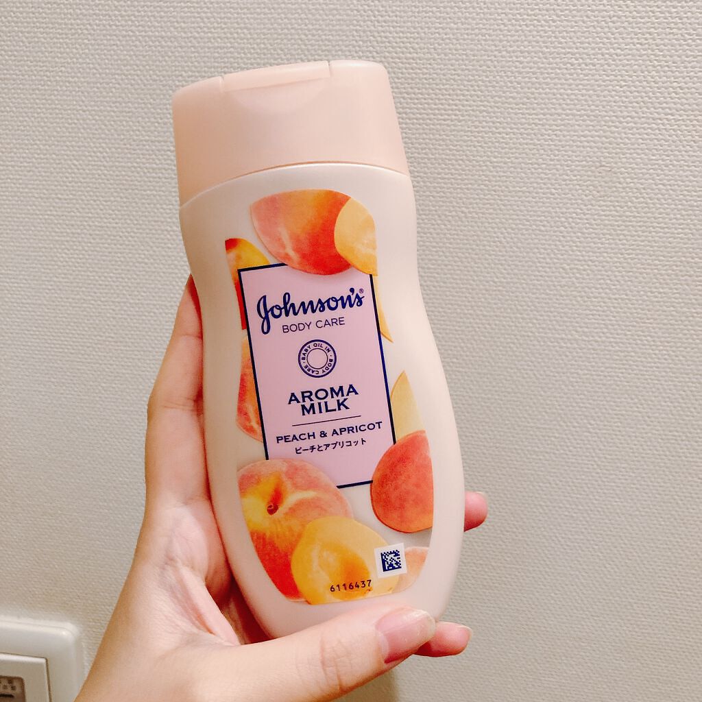 ラスティングモイスチャーアロマミルク  ピーチとアプリコットの香り/ジョンソンボディケア/ボディミルクを使ったクチコミ（1枚目）