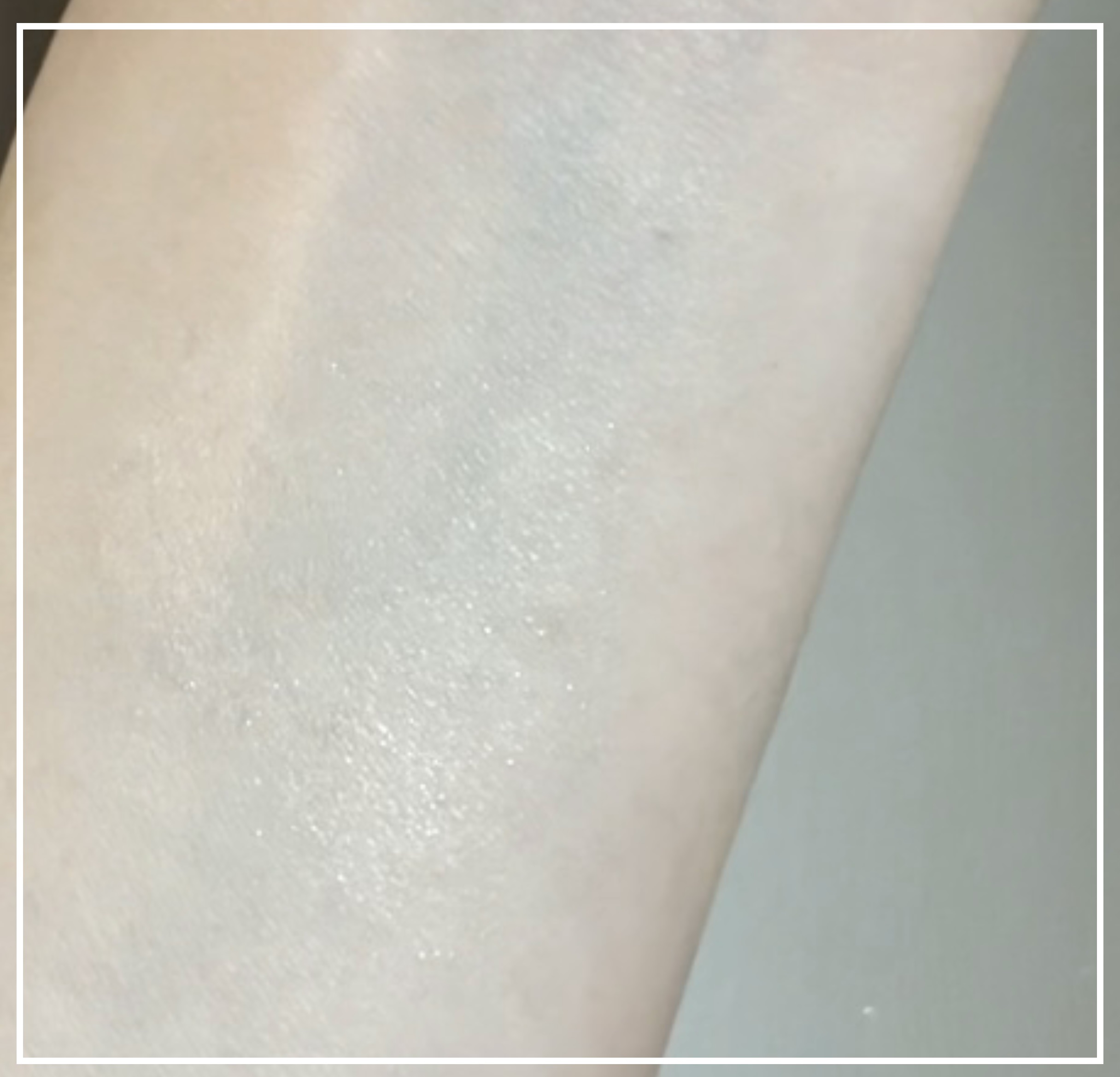 CTMアイシャドウベース/crayontouch-me/アイシャドウベースを使ったクチコミ（2枚目）