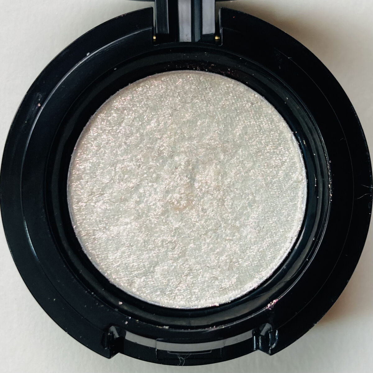 モノアイズ アイシャドウ/ARITAUM/単色アイシャドウを使ったクチコミ（3枚目）