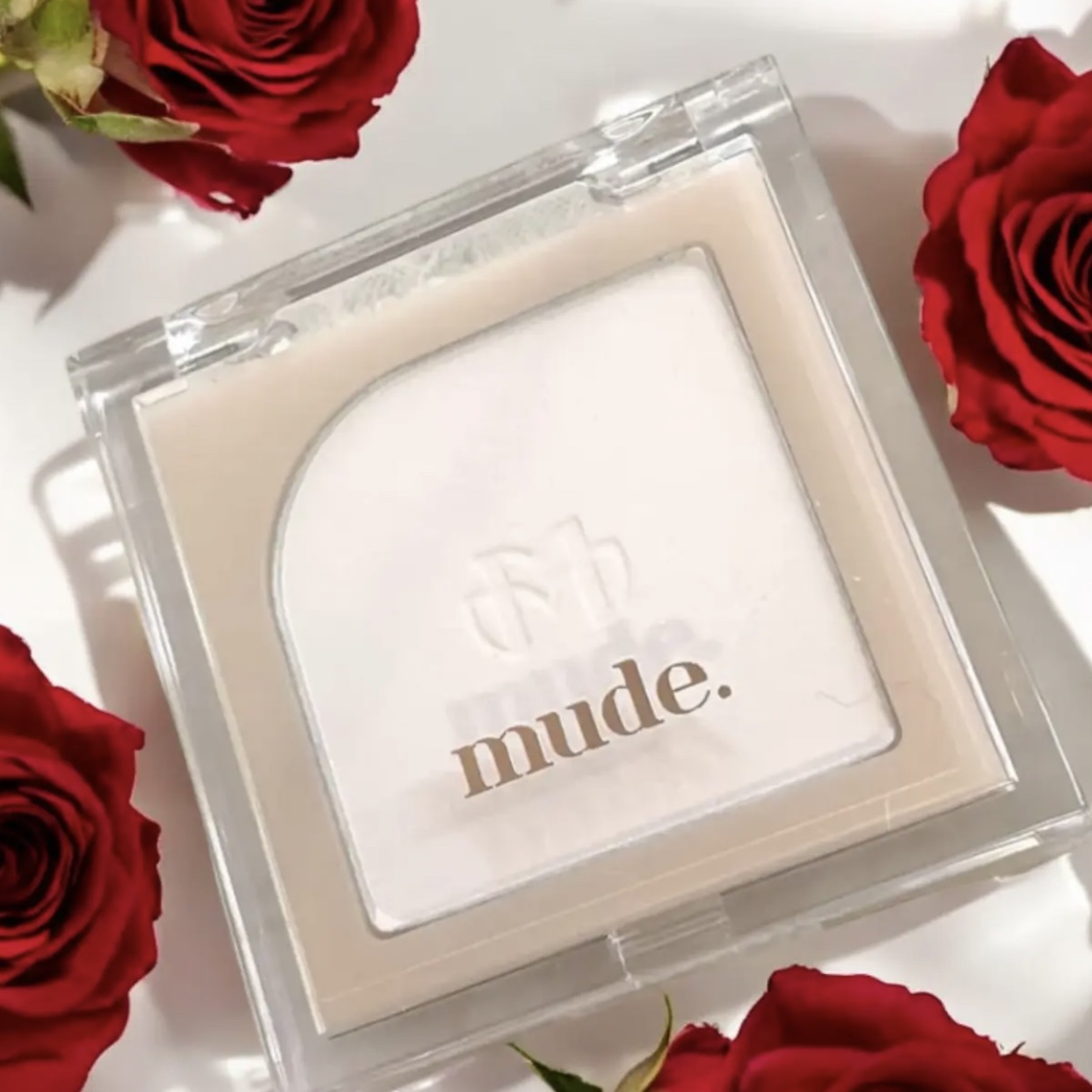 フラッターブラッシャー 00 シースルーベール/mude/パウダーチークを使ったクチコミ（1枚目）