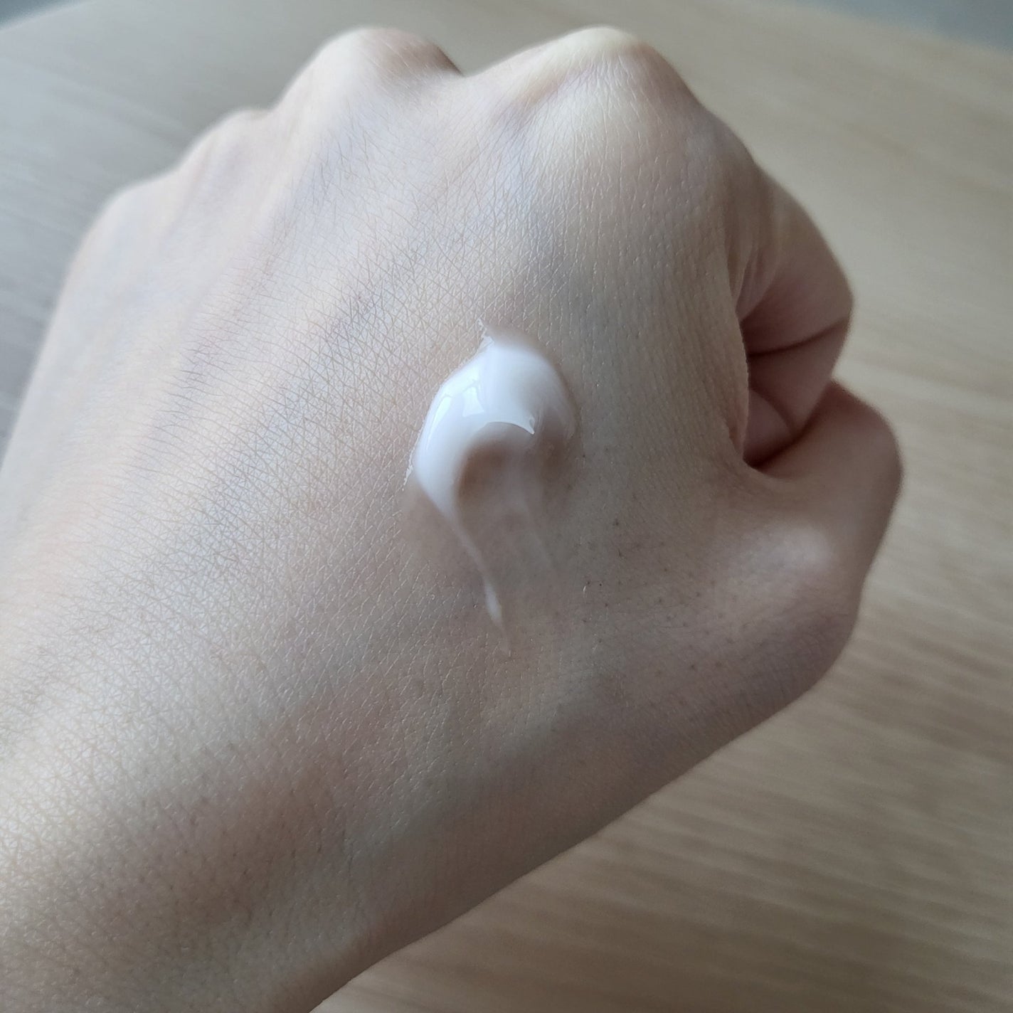 ピュアアルテミシア カーミングウォータークリーム/HANYUL(ハンユル)/フェイスクリームを使ったクチコミ(3枚目)