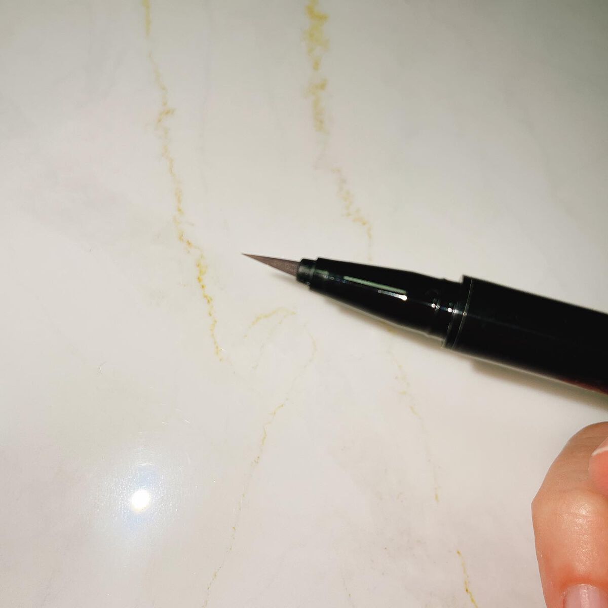 U R GLAM ＵＧＴ マルチライナー ｂのクチコミ「このペンめちゃくちゃ使える🖋🤍

#urglam
#マルチライナー
01b アッシュブラウン
.....」（3枚目）