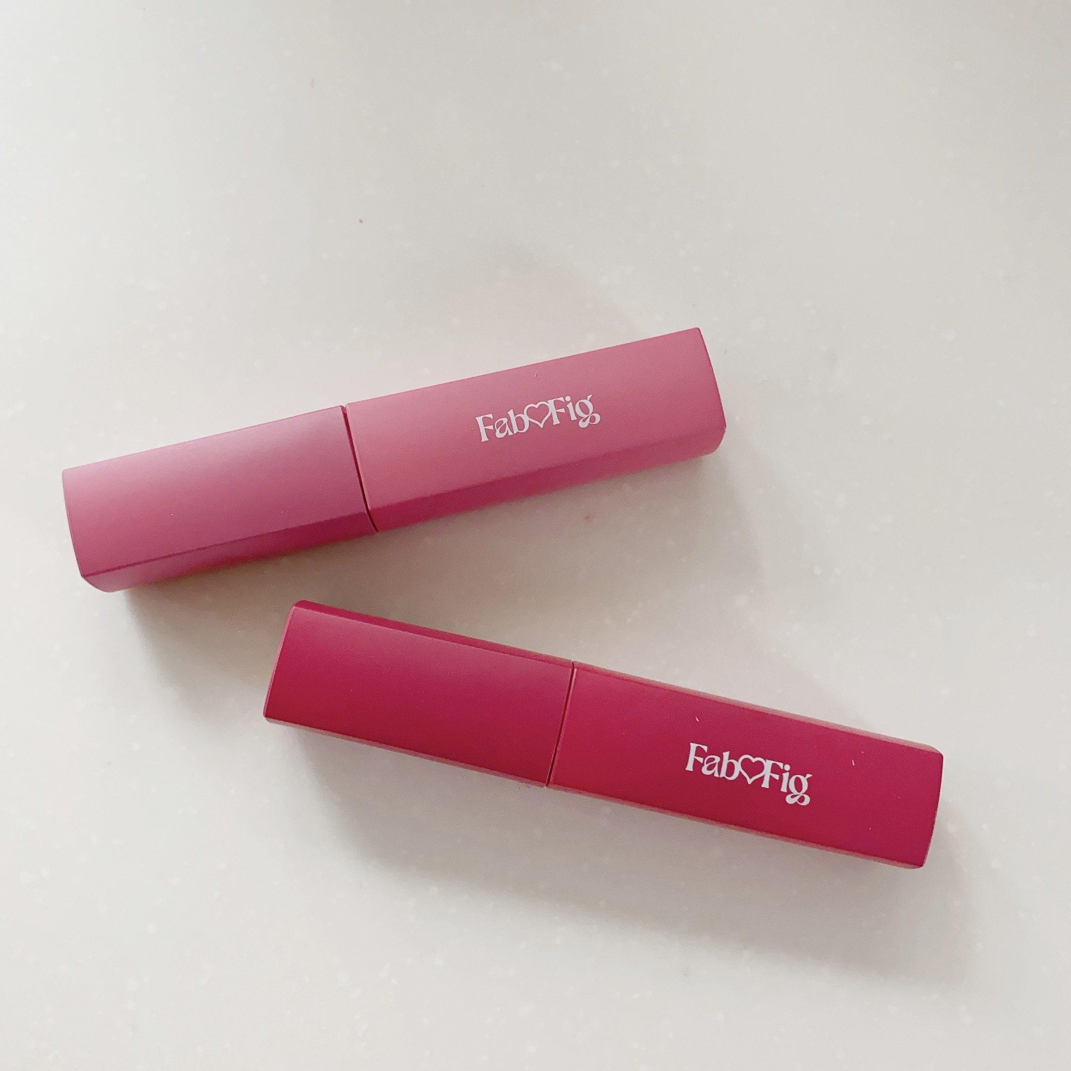 グローイングウォーターティント/Fab Fig/リップティントを使ったクチコミ（1枚目）