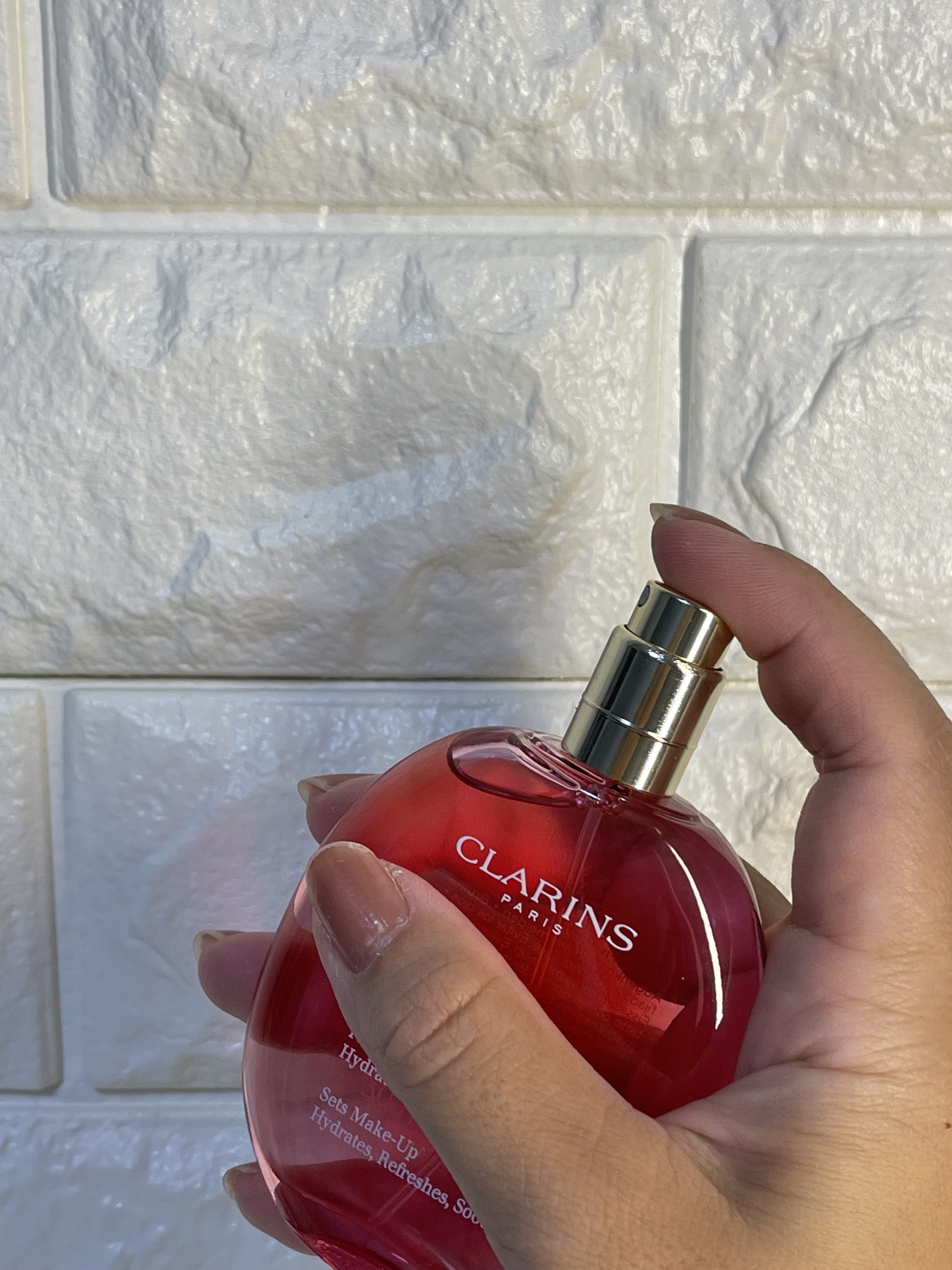 フィックス メイクアップ 50ml/CLARINS/ミスト状化粧水を使ったクチコミ（3枚目）