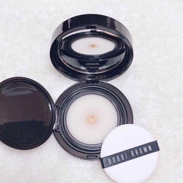 BOBBI BROWN スキン ロングウェア ウェイトレス ファンデーション SPF 15 (PA++)のクチコミ「肌を綺麗に見せてくれるクッションファンデ❤︎

┈┈┈┈┈┈┈┈┈┈┈┈┈┈┈┈┈┈
﻿
ブラ.....」（2枚目）