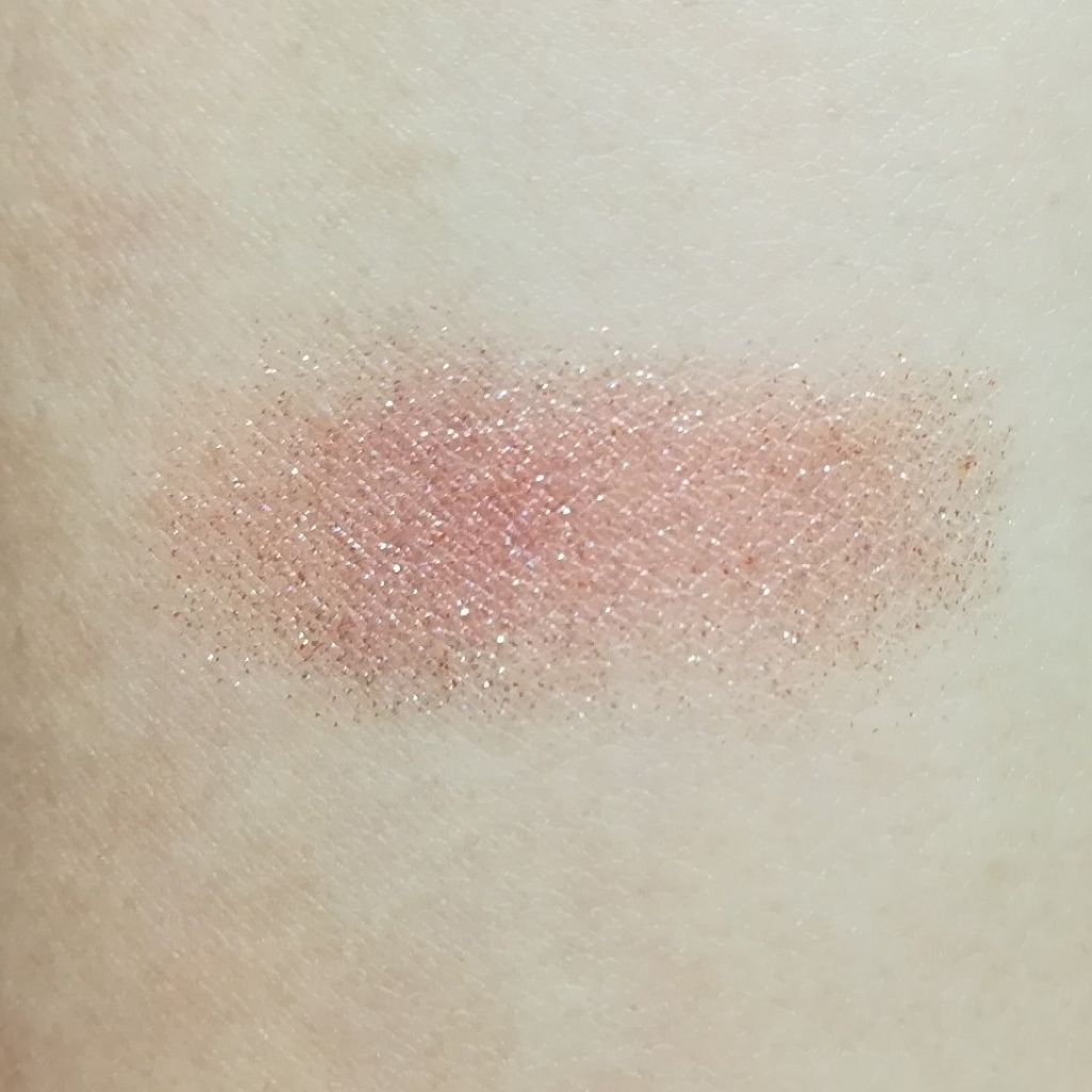 セルフィーフィックスピグメント/Witch's Pouch/単色アイシャドウを使ったクチコミ（3枚目）