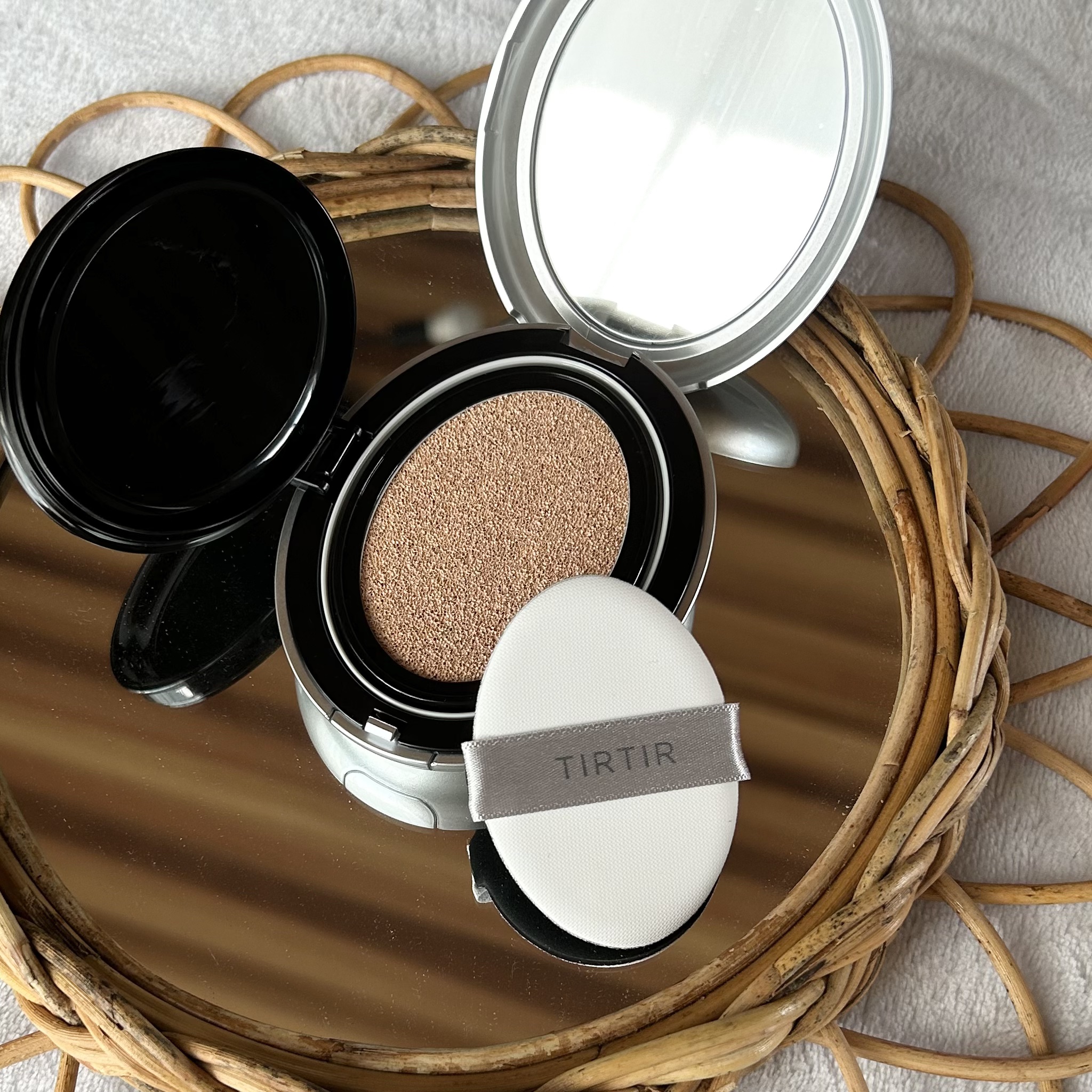 マスクフィット メイクアップフィクサー/TIRTIR(ティルティル)/フィックスミストを使ったクチコミ（2枚目）