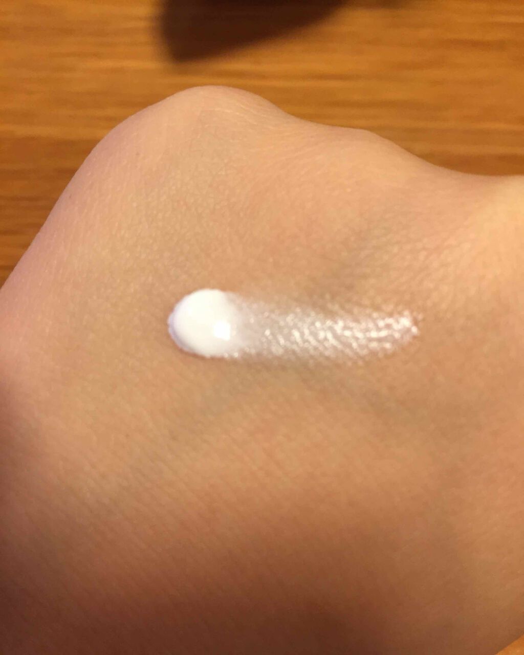 日本製ホワイトクリームＤ/DAISO/化粧下地を使ったクチコミ（2枚目）