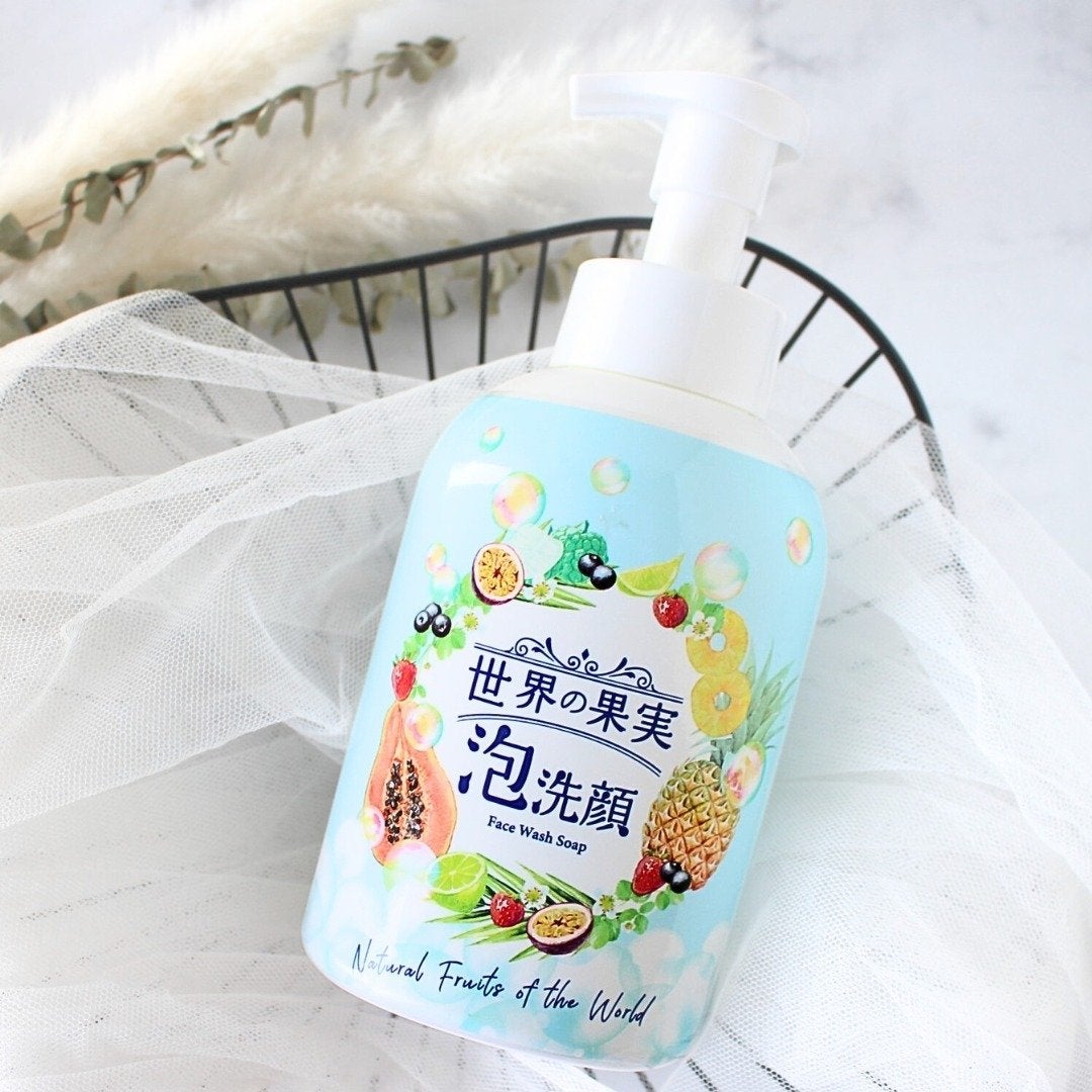 世界の果実 すっきり泡洗顔/世界の果実/泡洗顔を使ったクチコミ(1枚目)