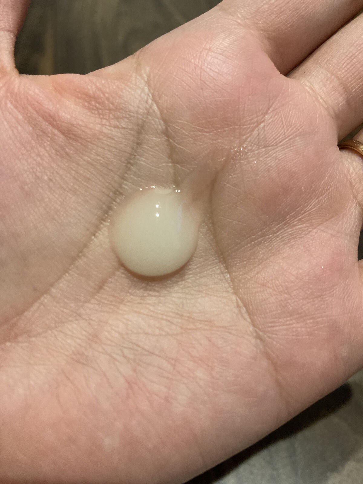 メンソレータム ハンドベール うるおいジェル 薬用ハンドベール うるおいさらっとジェル 70g【旧】/メンソレータム/ハンドジェルを使ったクチコミ（2枚目）