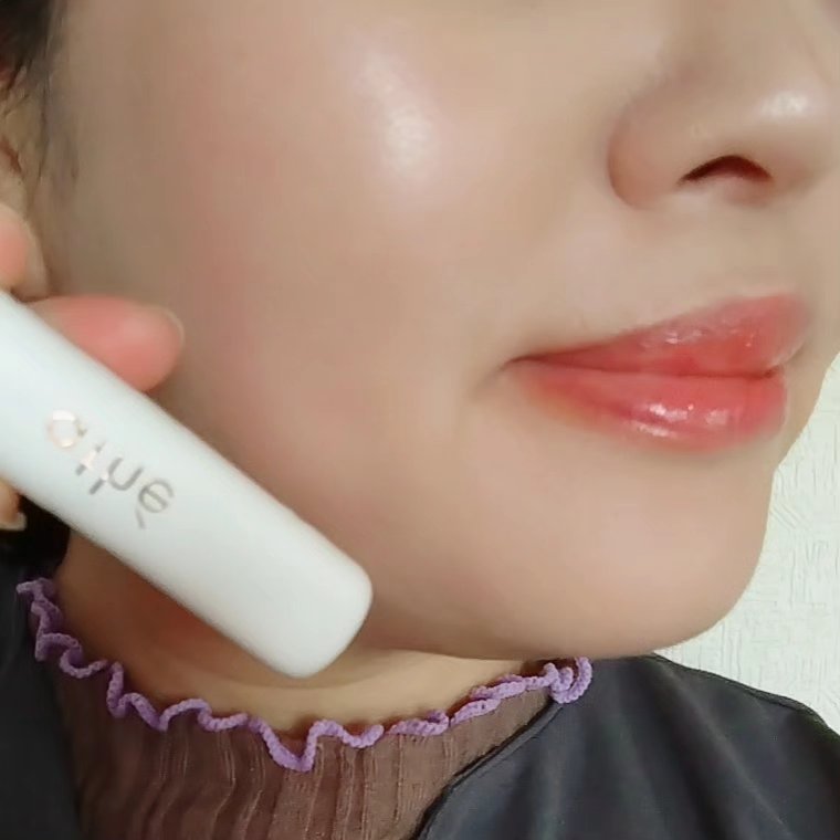 オーセンティック リップ バーム/athé/口紅を使ったクチコミ（3枚目）