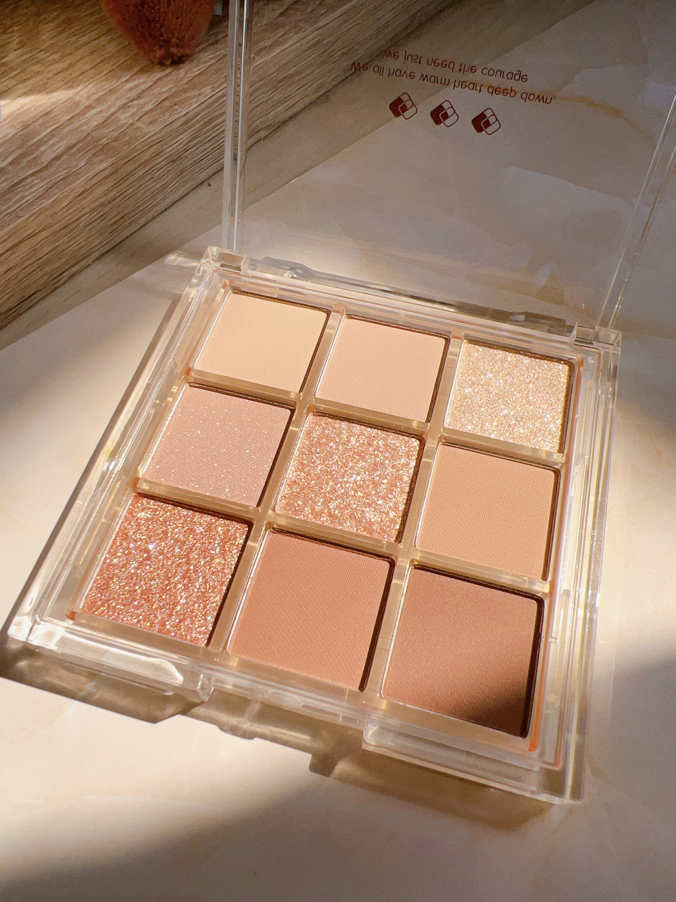 KEYBO FALL IN LOVE SHADOW PALETTE/keybo/アイシャドウパレットを使ったクチコミ（3枚目）