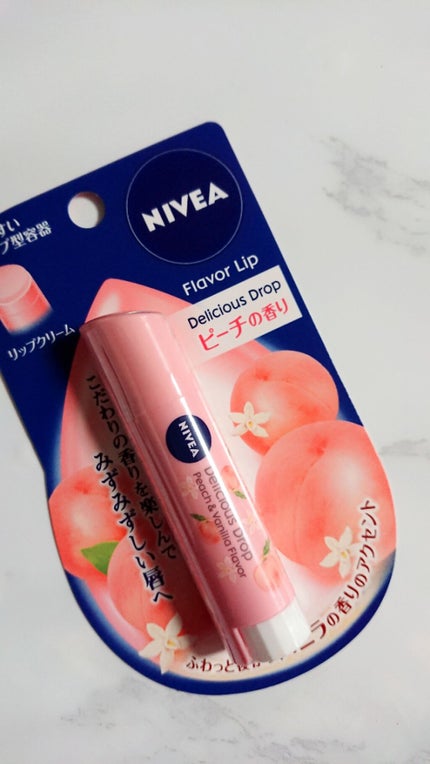 ニベア フレーバーリップ デリシャスドロップ ピーチの香り/ニベア/リップクリームを使ったクチコミ(2枚目)
