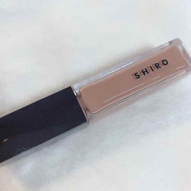 SHIROカレンデュラアイシャドウリキッド 0CO5

SHIROのリキッドアイシャドウ🤎
グレイッシュベージュです🧸

ラメはなしのタイプで控えめなお色です💌
上品な発色で、持ちはとっても◎
伸ばしや