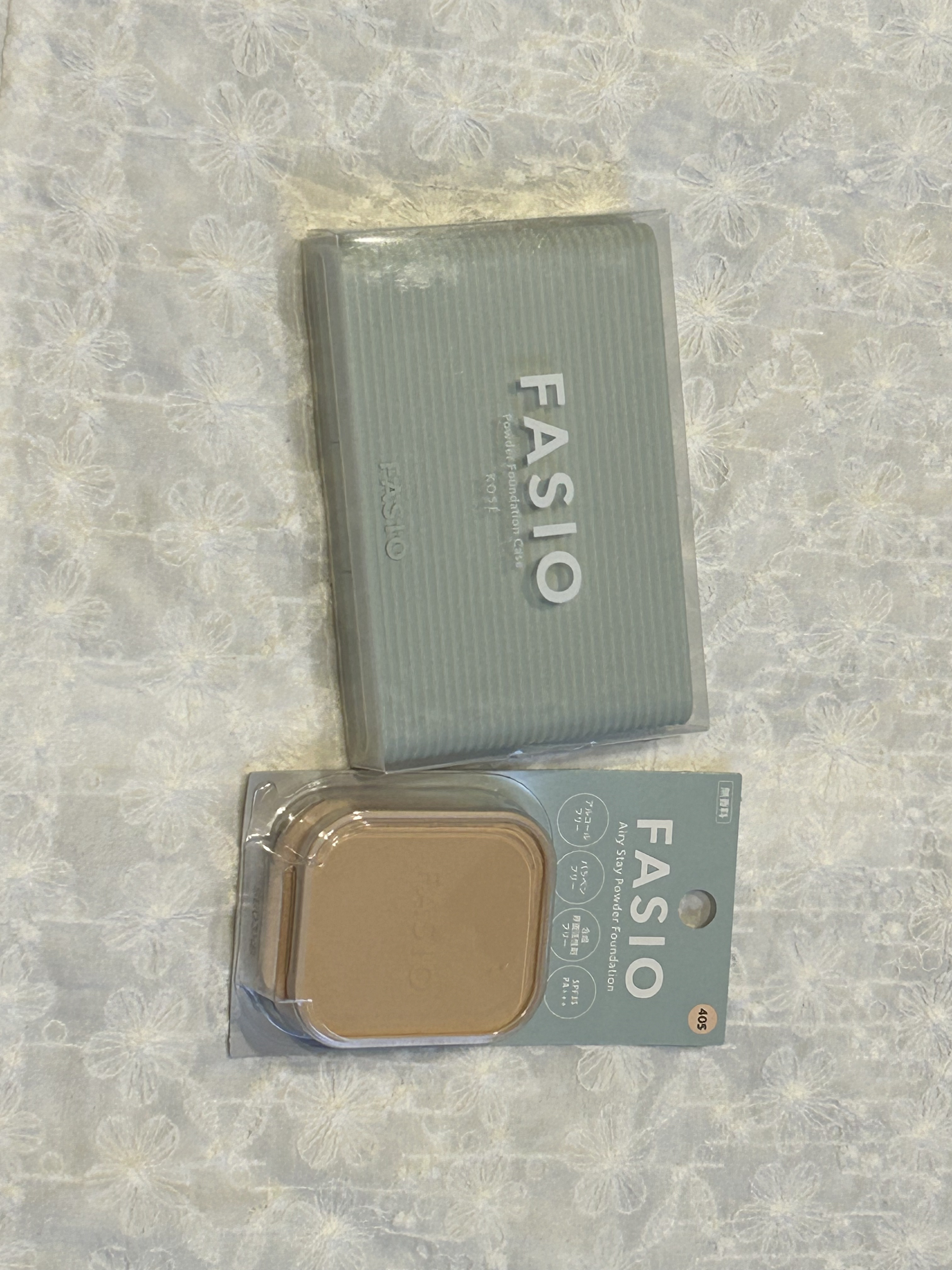 エアリーステイ パウダーファンデーション 405 ライトオークル/FASIO/パウダーファンデーションを使ったクチコミ（2枚目）