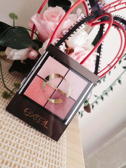 リアルクローズシャドウ/excel/アイシャドウパレットを使ったクチコミ(1枚目)