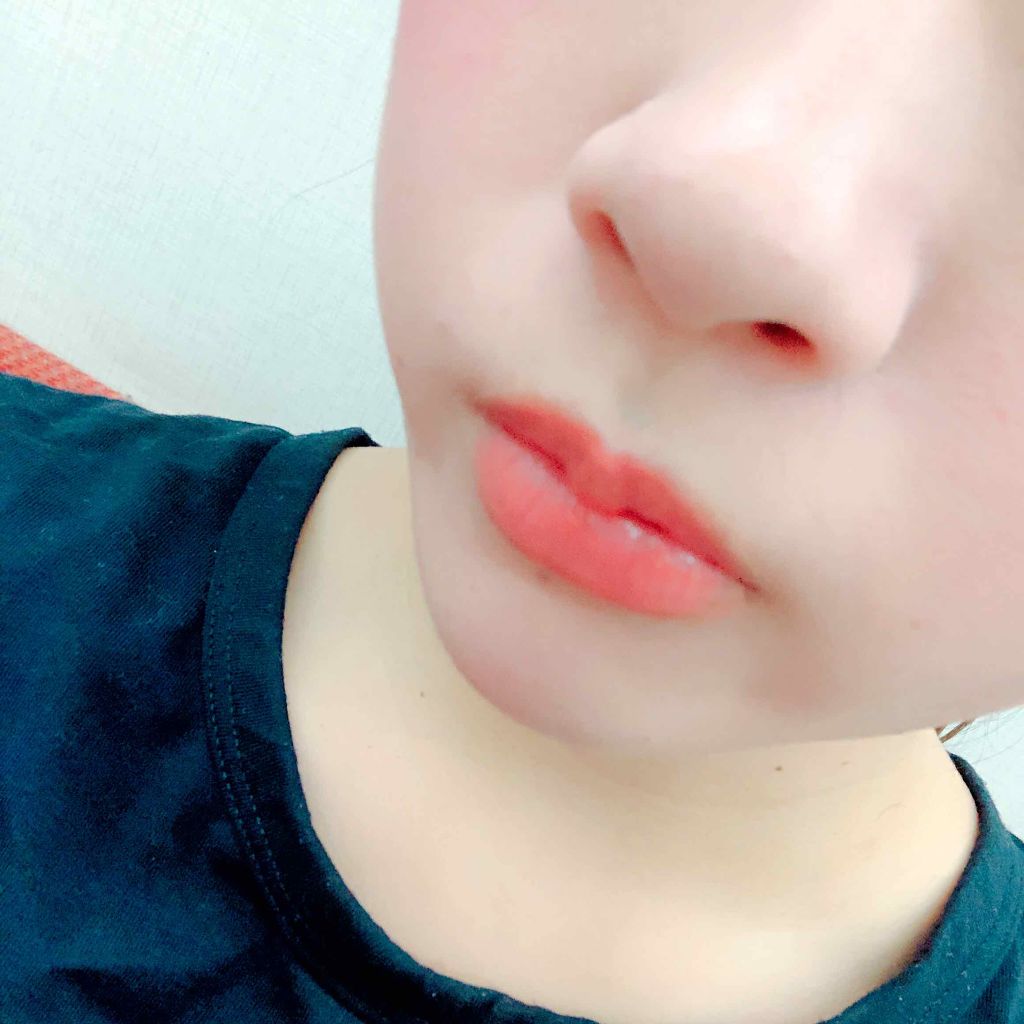 ラスティンググロスリップ/CEZANNE/口紅を使ったクチコミ（2枚目）