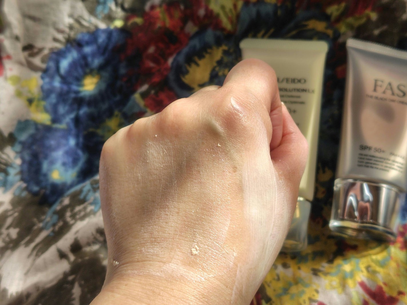 SHISEIDO フューチャーソリューション LX ユニバーサル ディフェンスs/SHISEIDO/日焼け止め・UVケアを使ったクチコミ(5枚目)