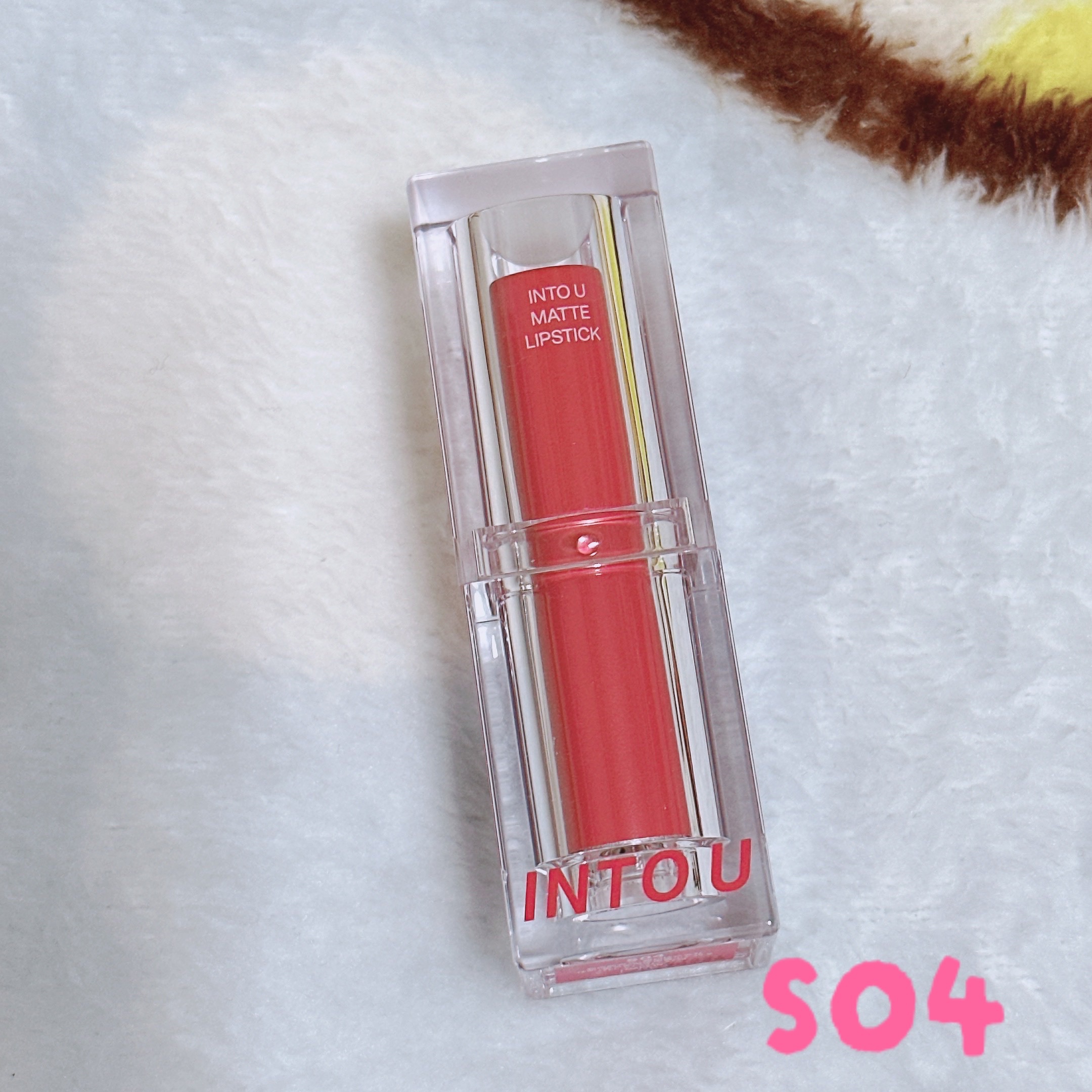 フェザーマットリップスティック/INTO U/口紅を使ったクチコミ（1枚目）