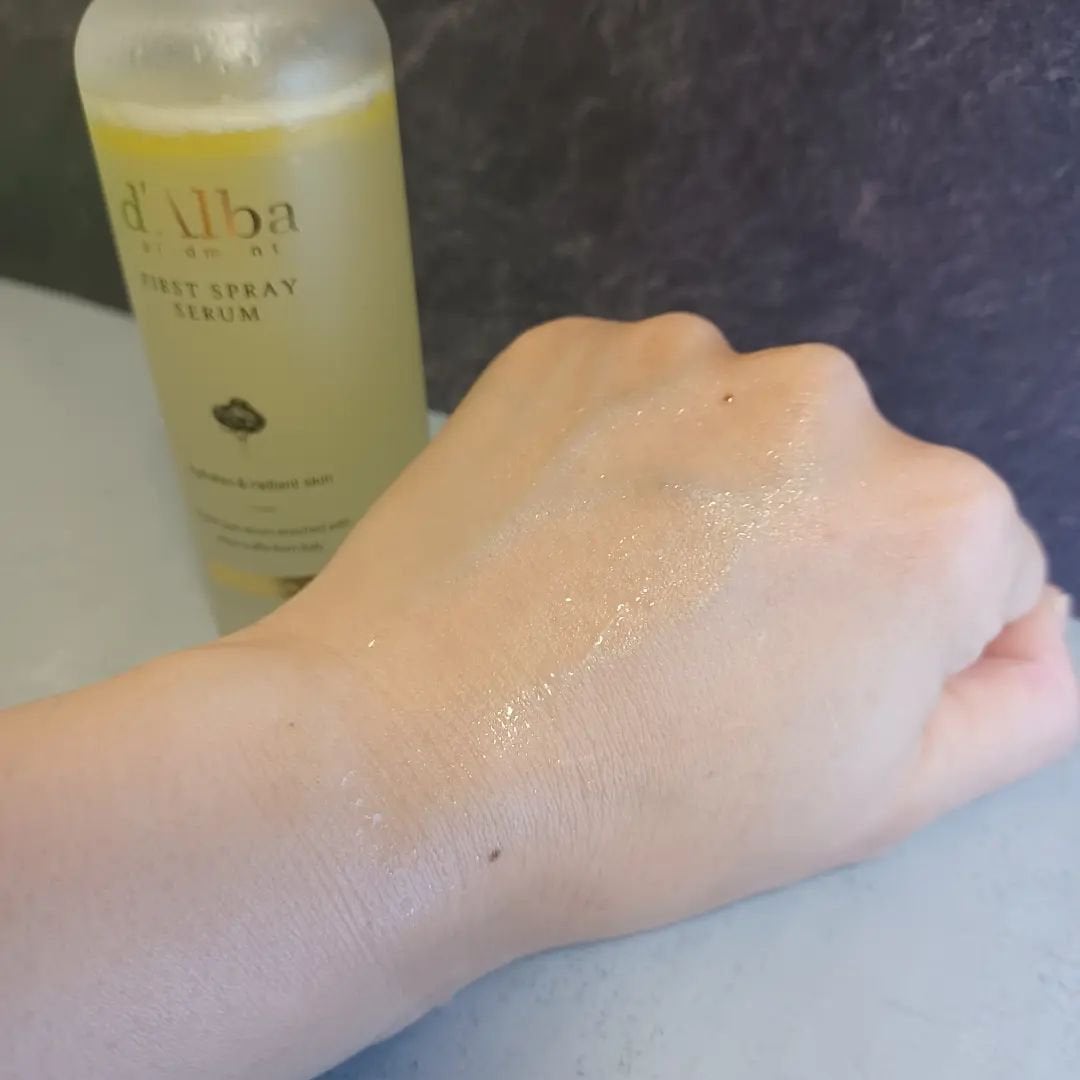 ダルバ ホワイトトリュフファーストスプレーセラム/ダルバ/ミスト状化粧水を使ったクチコミ(4枚目)