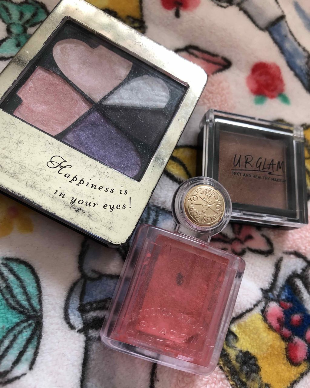 シャイニーアイシャドウ/DAISO/スティックアイシャドウを使ったクチコミ（2枚目）