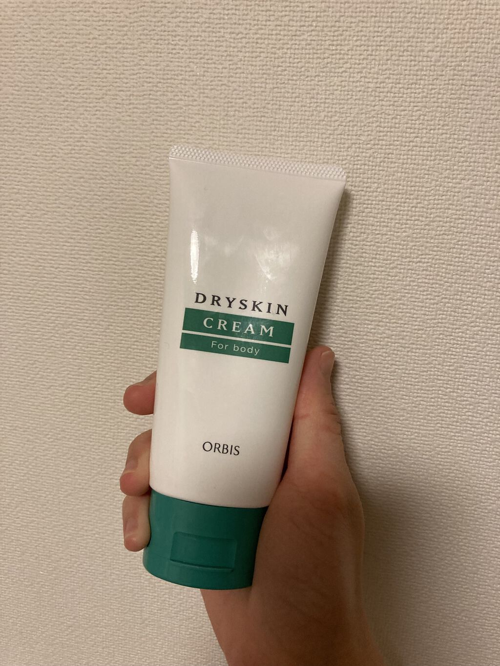 オルビス ドライスキンクリームのクチコミ「ORBISドライスキンクリーム
かかとのガサつきがひどくて慌てて購入しました。
3日間朝晩塗り.....」（1枚目）