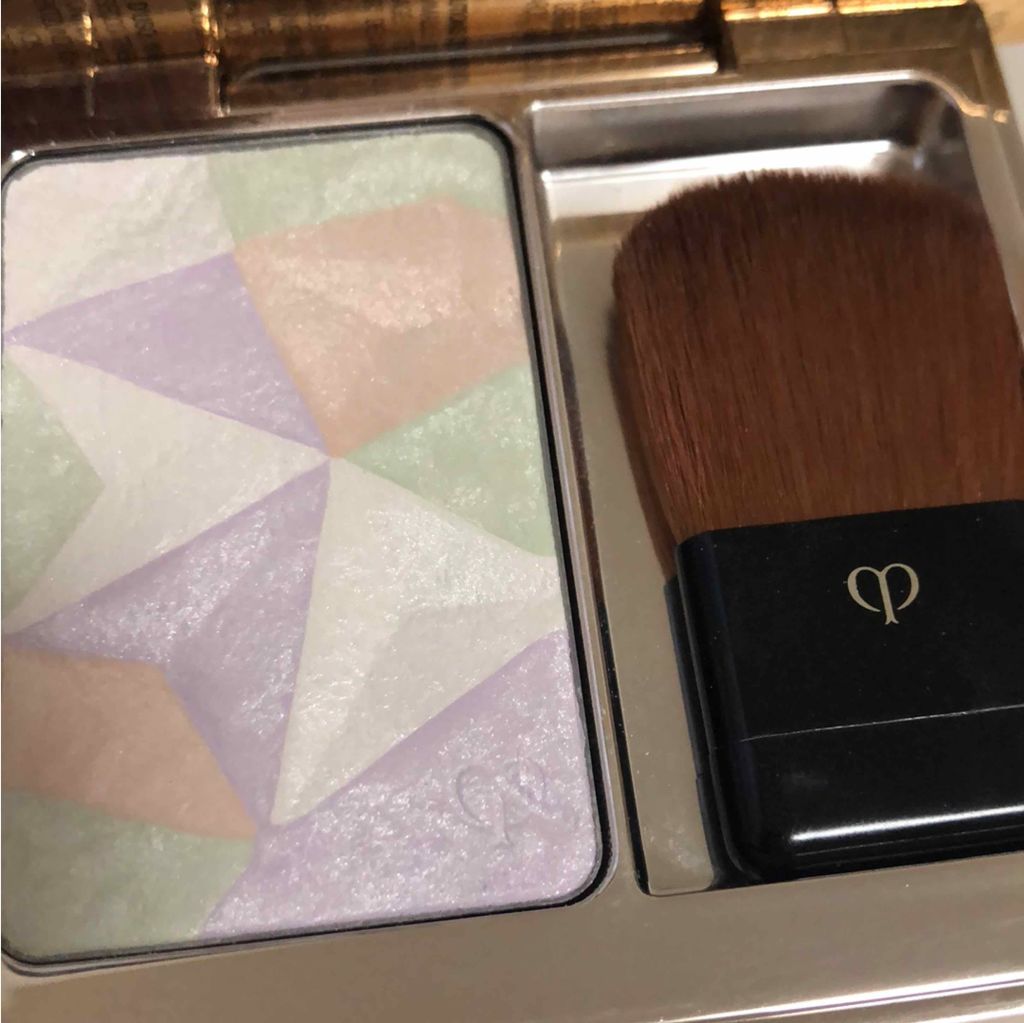 クレ・ド・ポー ボーテ レオスールデクラ/クレ・ド・ポー ボーテ/パウダーハイライトを使ったクチコミ(1枚目)