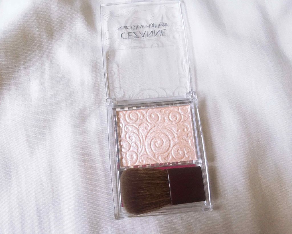 パールグロウハイライト/CEZANNE/パウダーハイライトを使ったクチコミ（2枚目）