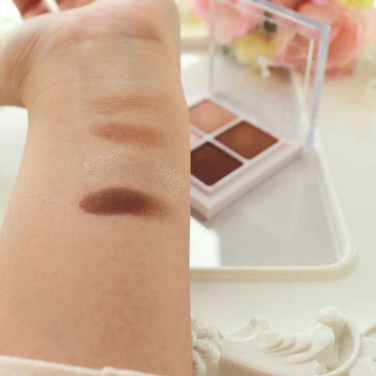 ベターザンアイズ/rom&nd/アイシャドウパレットを使ったクチコミ(4枚目)