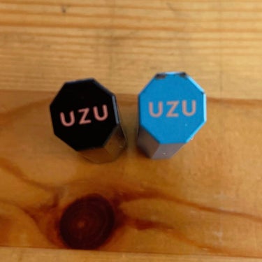 EYE OPENING LINER LIGHT-BLUE/UZU BY FLOWFUSHI/リキッドアイライナーを使ったクチコミ（3枚目）