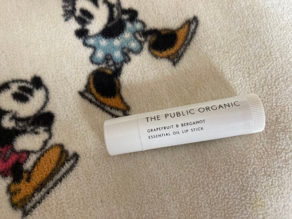オーガニック認証 精油リップスティック スーパーポジティブ ライズ/THE PUBLIC ORGANIC/リップクリームを使ったクチコミ(1枚目)