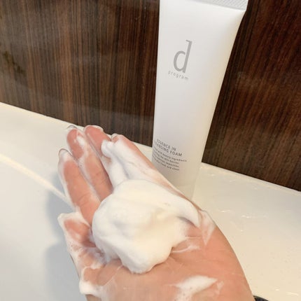 エッセンスイン クレンジングフォーム/d プログラム/洗顔フォームを使ったクチコミ(4枚目)