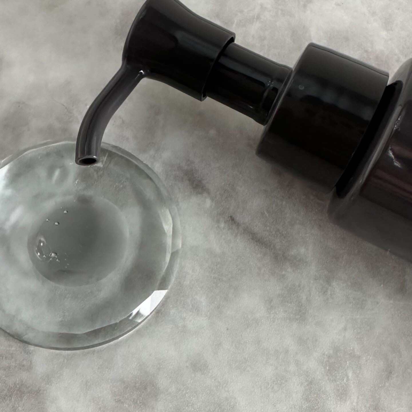 マイルドクレンジング オイル〈ブラック＆スムース〉/ファンケル/オイルクレンジングを使ったクチコミ（2枚目）