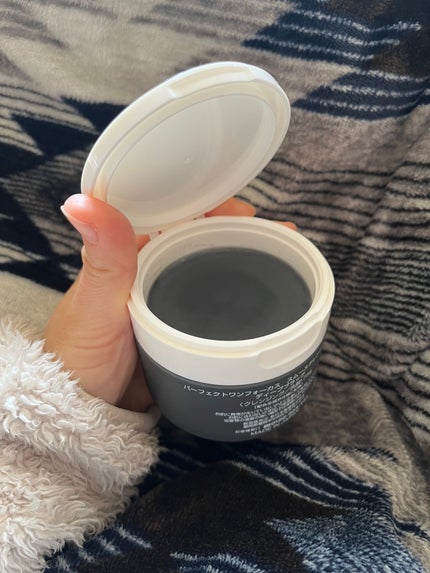 パーフェクトワンフォーカス スムースクレンジングバーム ディープブラック/PERFECT ONE FOCUS/クレンジングバームを使ったクチコミ(2枚目)