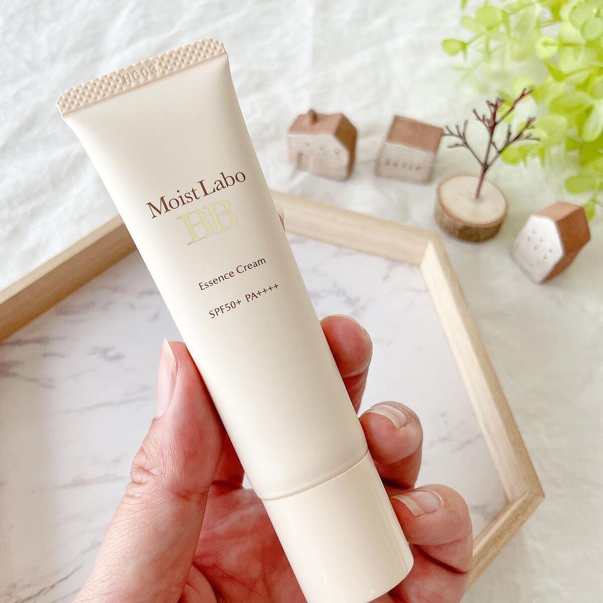 モイストラボ BBエッセンスクリーム/Moist Labo/BBクリームを使ったクチコミ(1枚目)