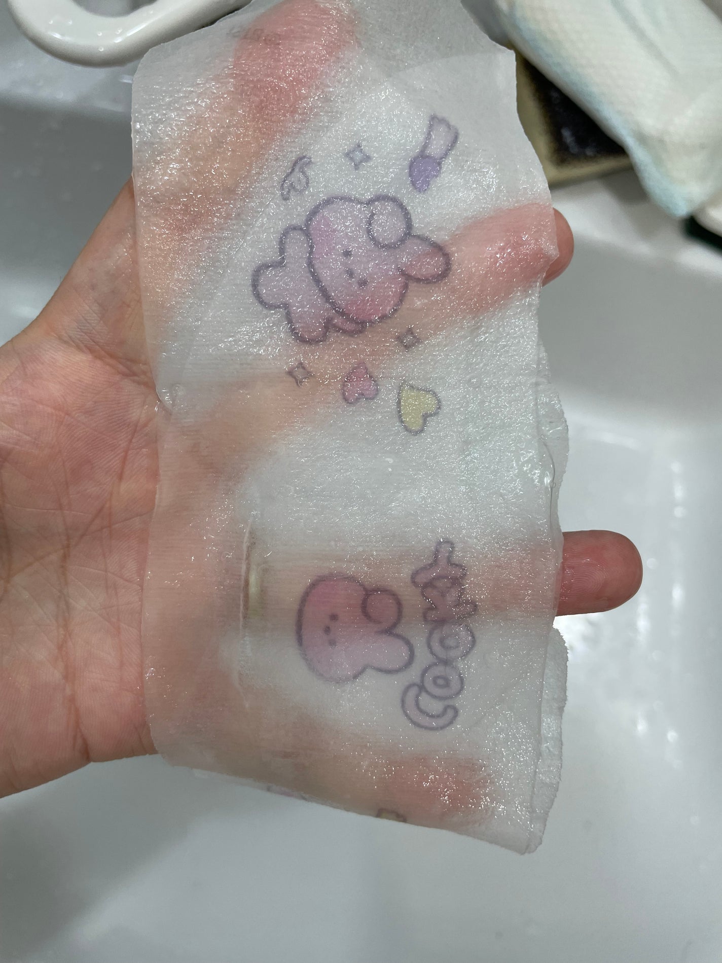 BT21 minini COOKY エッセンスシートマスク/ソロモン商事/シートマスク・パックを使ったクチコミ(4枚目)