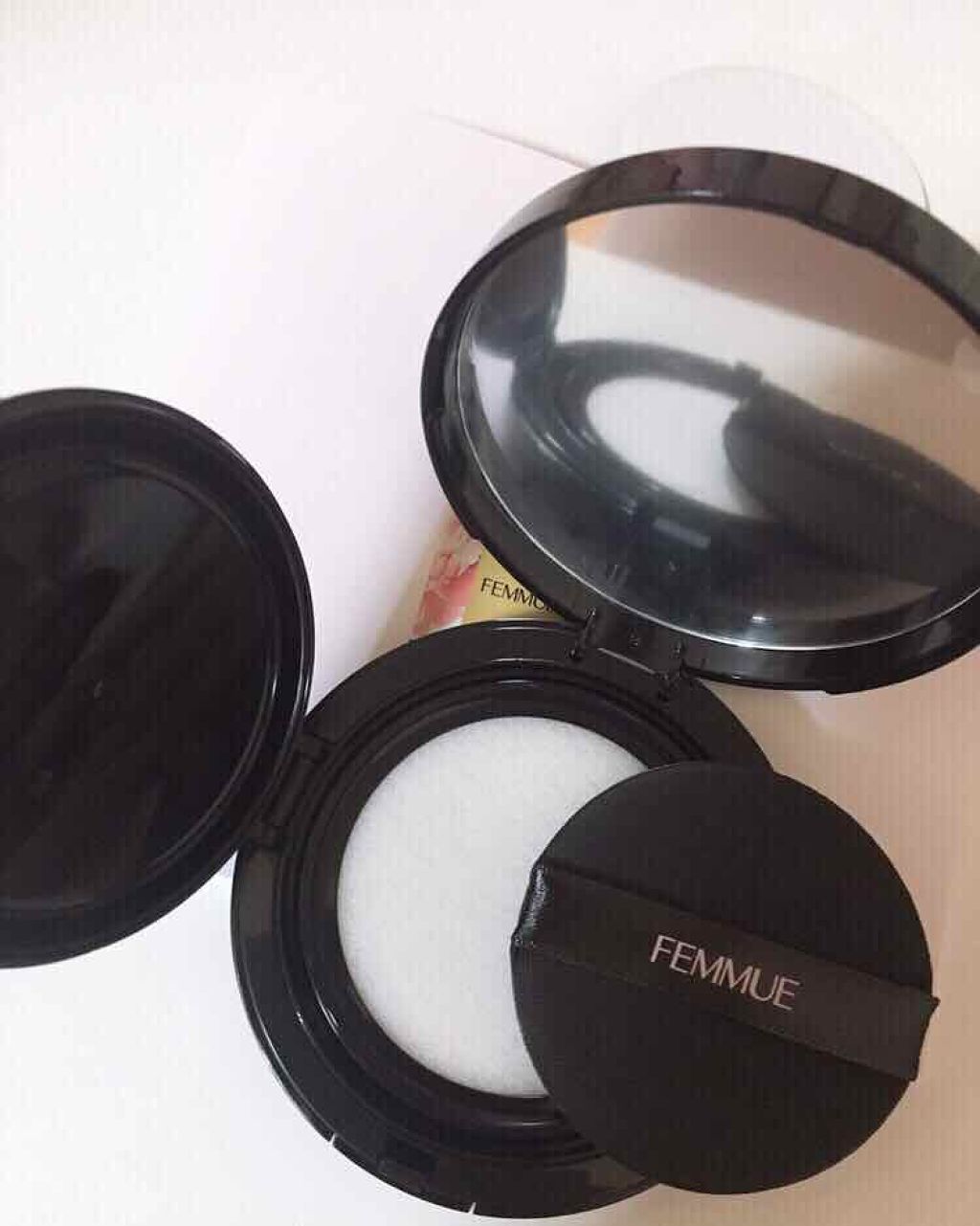 エバーグロウクッション SPF23 PA++/FEMMUE/クッションファンデーションを使ったクチコミ(3枚目)