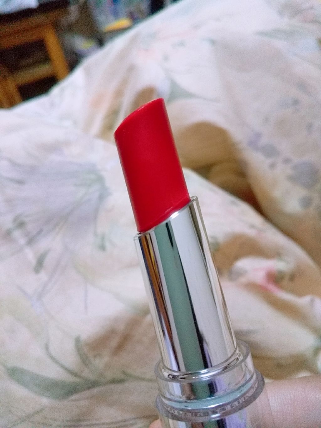 ラスティンググロスリップ/CEZANNE/口紅を使ったクチコミ（3枚目）