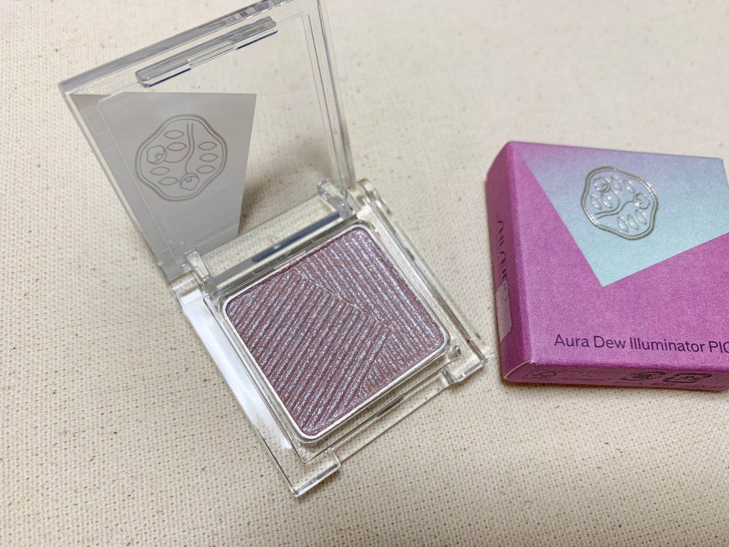 オーラデュウ プリズム イルミネーター ピコ/SHISEIDOザ・メーキャップ/単色アイシャドウを使ったクチコミ(4枚目)