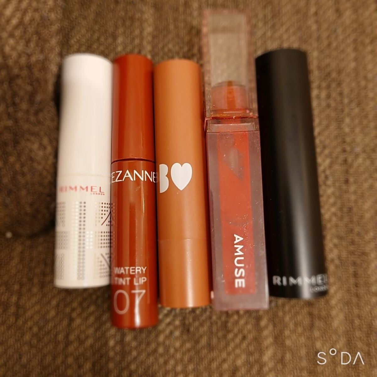 ラスティングフィニッシュ ティントリップ/リンメル ロンドン/リップティントを使ったクチコミ(2枚目)