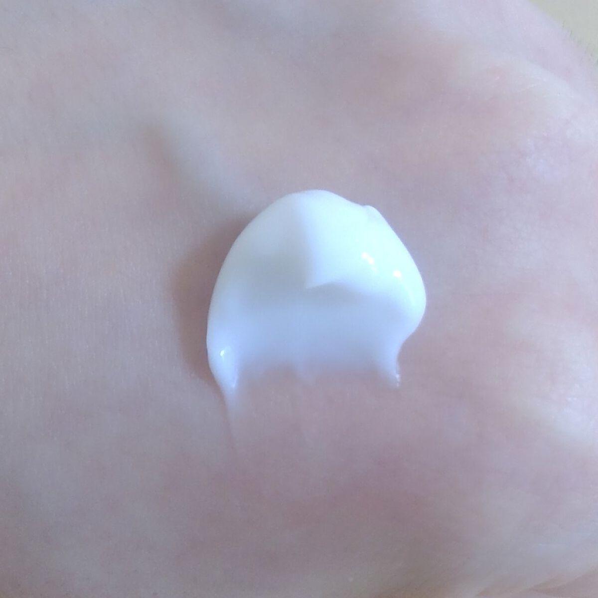 アドバンスバリア クリーム (敏感肌用クリーム)/iniks/フェイスクリームを使ったクチコミ（3枚目）