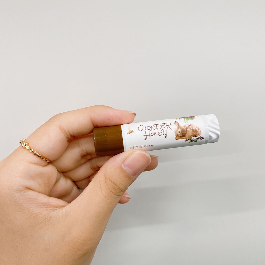 ワンダーハニー リップエッセンスクリーム/VECUA Honey/リップクリームを使ったクチコミ(1枚目)