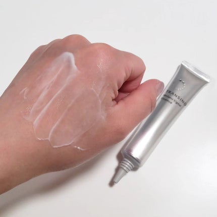 薬用メラノシグナルエッセンス/トランシーノ/美容液を使ったクチコミ(4枚目)