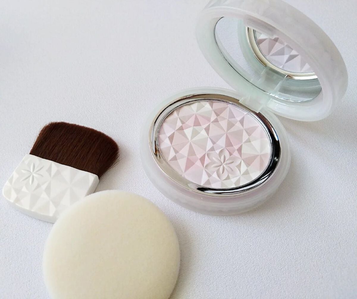 AQ オーラ リフレクター/DECORTÉ/プレストパウダーを使ったクチコミ(1枚目)