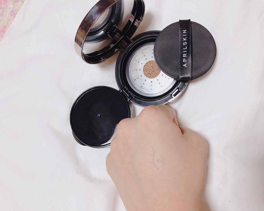 エイプリルスキン パーフェクトマジックカバーフィットクッション/APRILSKIN/クッションファンデーションを使ったクチコミ(3枚目)