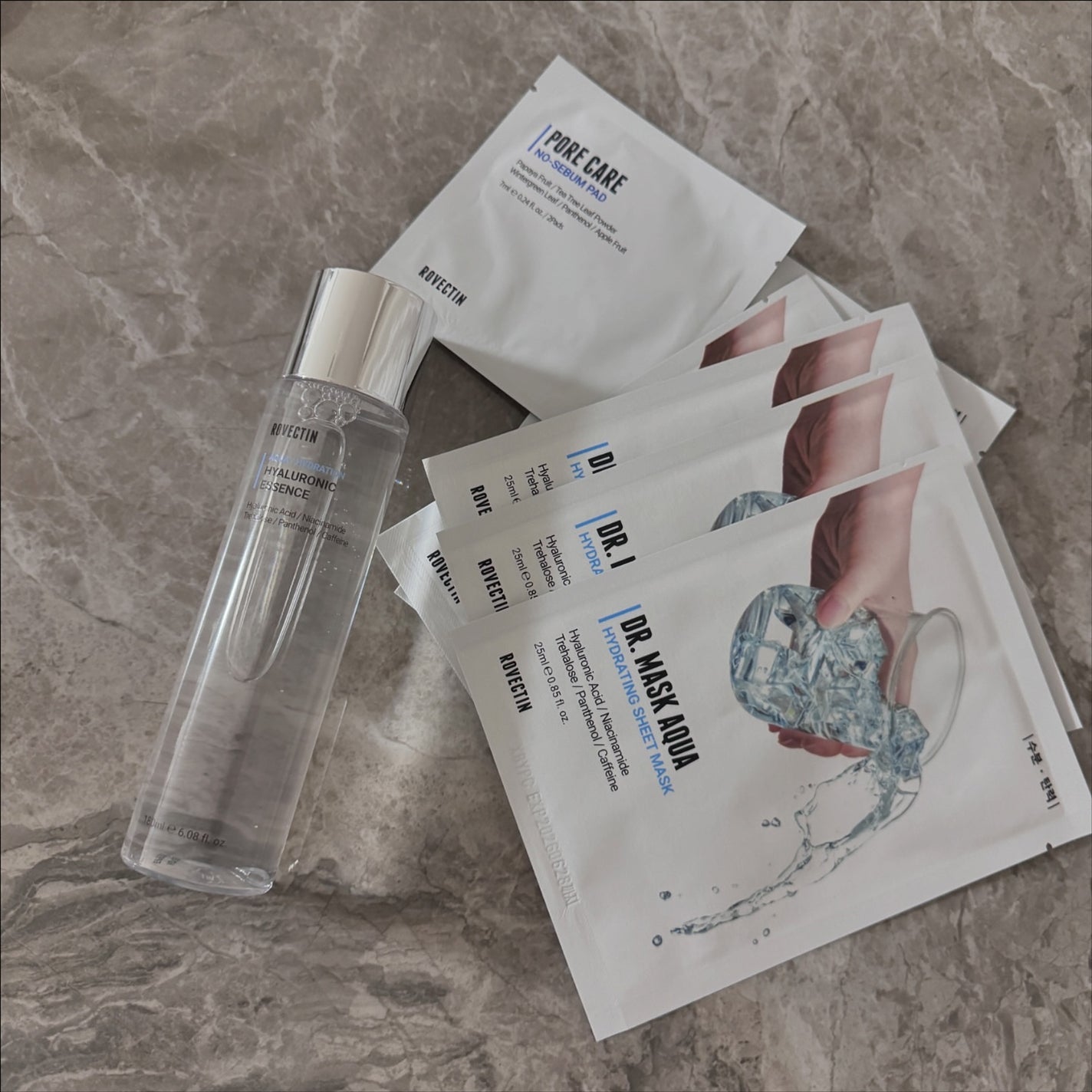 Non/フォロバ100 on LIPS 「敏感肌にやさしい!ロベクチンのアクアヒアルロニックエッセンスで..」(1枚目)