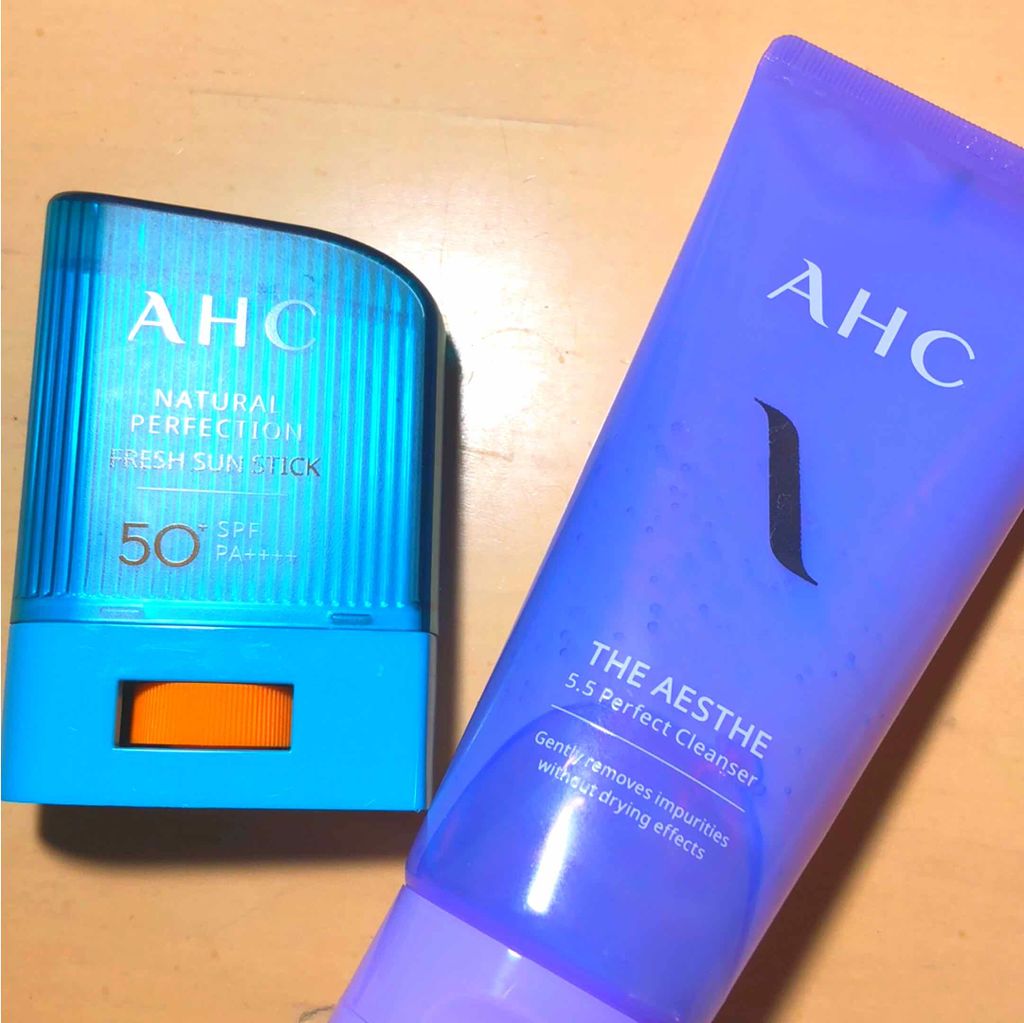 AHC アルティメット リアル アイクリーム フォー フェイスのクチコミ「AHC NATURAL PERFECTION
FRESH SUNSTICK
SPF50＋ PA.....」（1枚目）