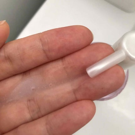 バリアリペア ナノショットローションのクチコミ「1200円(税抜き)で購入できる
保水化粧水。
プッシュ式で使いやすいです。
白濁したジェル.....」(2枚目)