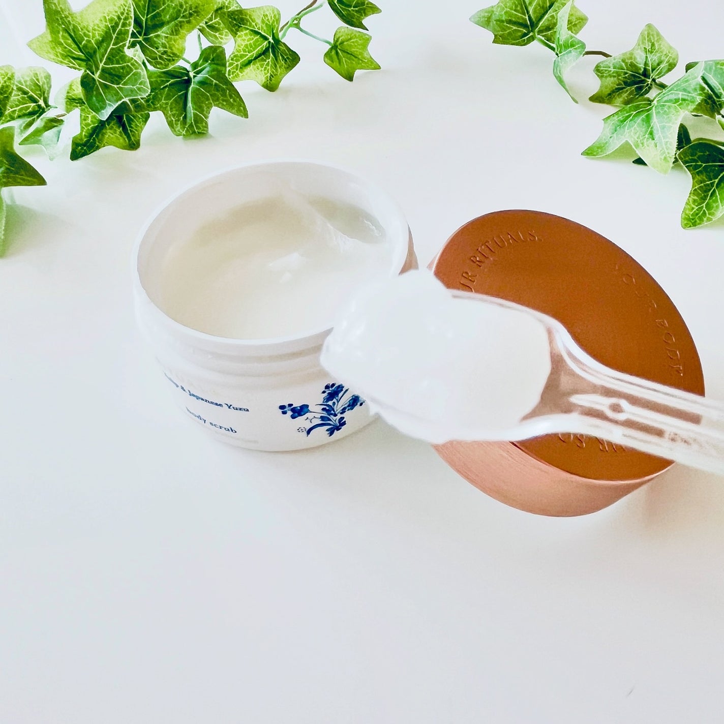 アムステルダム コレクション フォーミング シャワー ジェル/RITUALS/ボディソープを使ったクチコミ(5枚目)