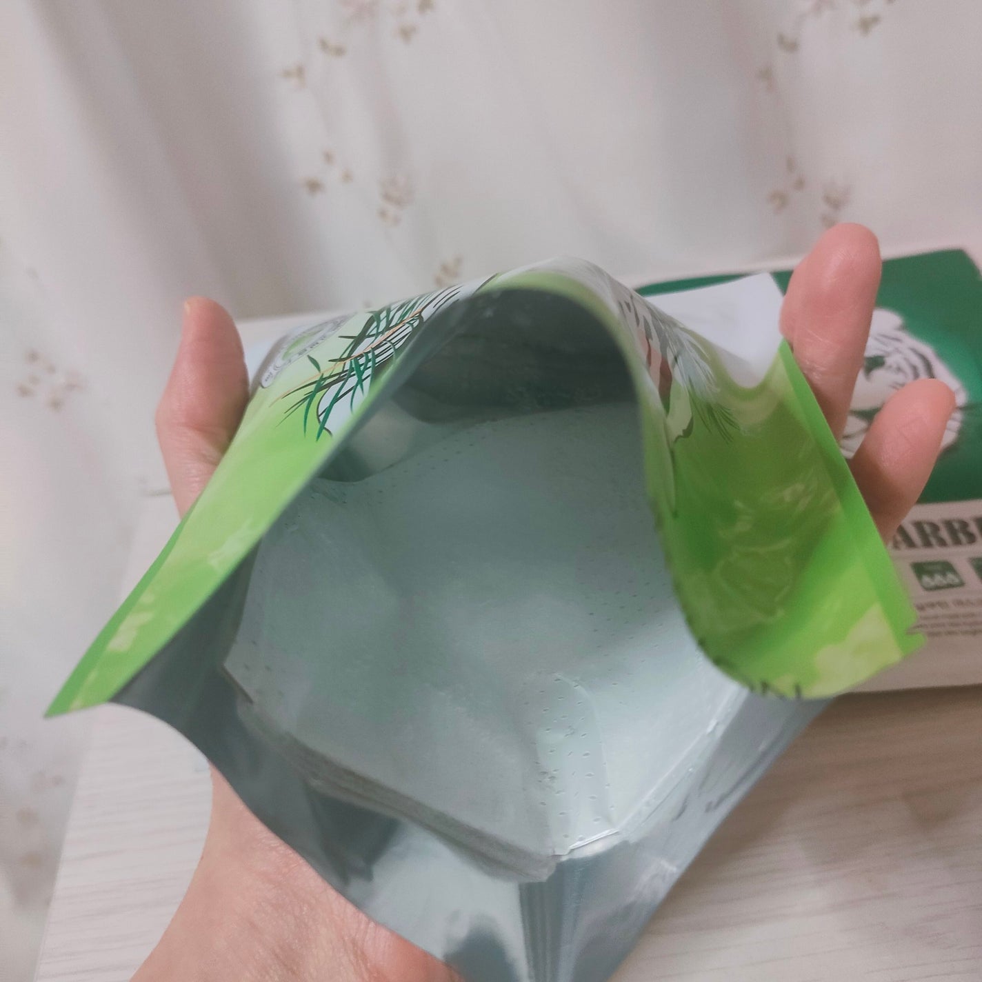 シカアルブチンマスク/NOWATER/シートマスク・パックを使ったクチコミ(3枚目)